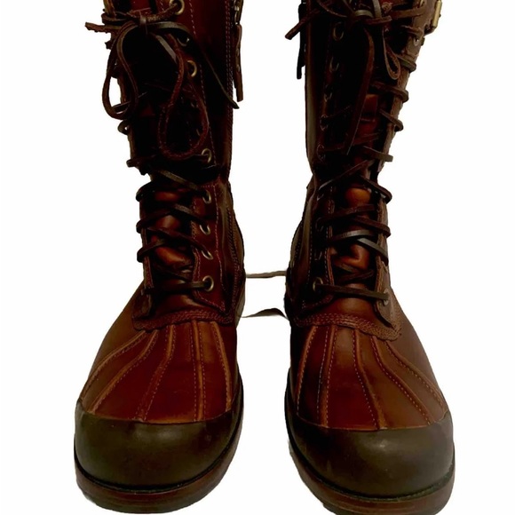 UGG AUSTRALIA Event Waterproof Leather Hiking Boots Men’s Size 9 EUC Condition ! - Picture 3 of 5